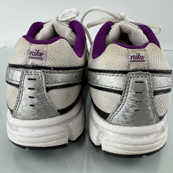 Nike Dart 8 Women's Athletic Running Shoes White Purple Size 9 - Picture 5 of 10